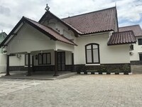 OYO 92468 Roemah Djatinegara