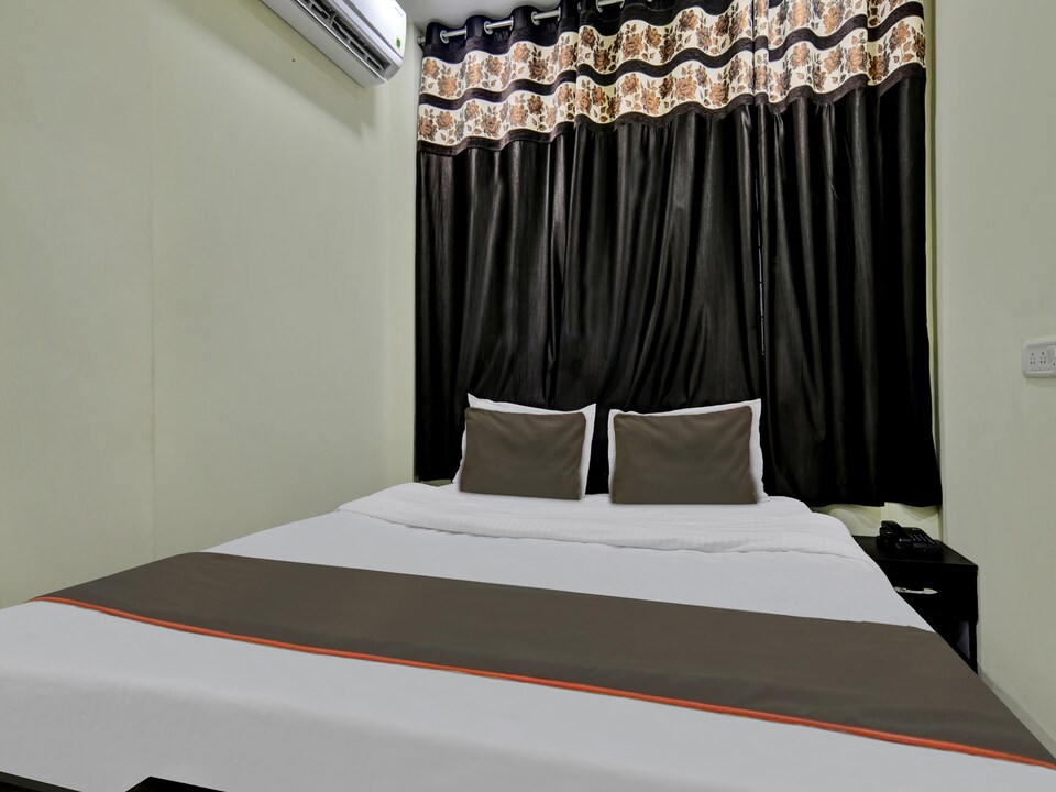 Collection O 811410 Hotel 7 Heaven, Vijay Nagar Indore, Indore