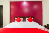 OYO 81143 Hotel Kalash Residency