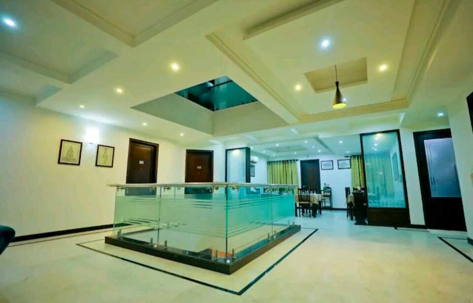 OYO 811467 Welcome Agra, Shilpgram, आगरा