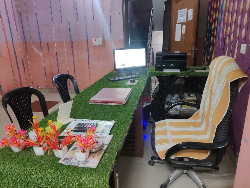 OYO 81152 Sunariya Hotel Restaurant, Narnaul City, Narnaul