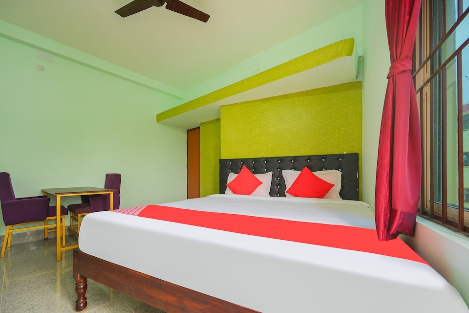 Hotel O Raz Stays, Chandrasekharpur, Bhubaneswar
