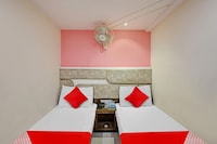 OYO Flagship Hotel Le Cashew