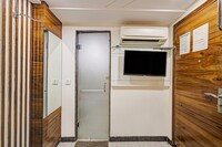 OYO Flagship Hotel Le Cashew