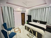 Hotel O Regal Garden 