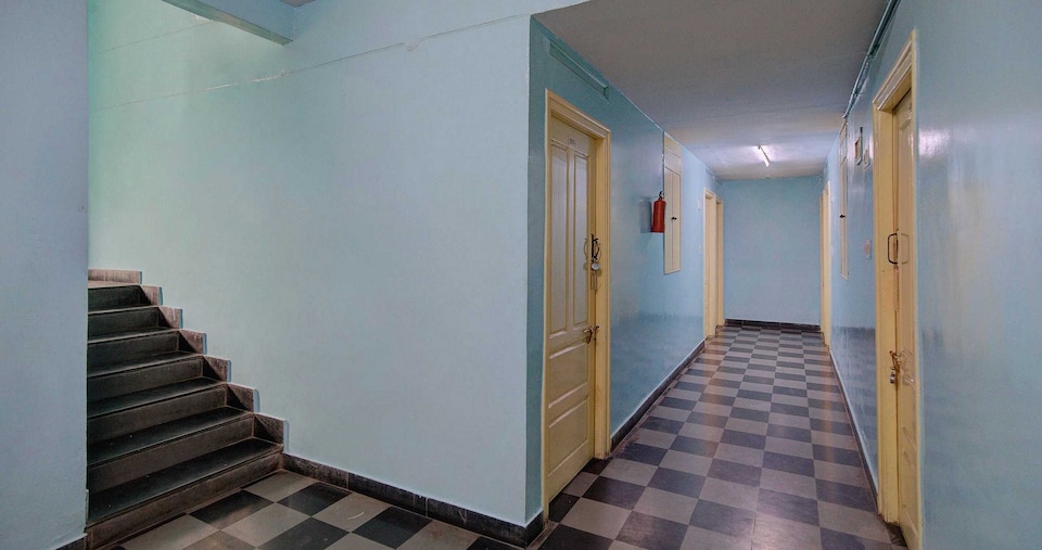 SPOT ON Hotel Sri Thirumala Paradise, Majestic Bangalore, Bangalore