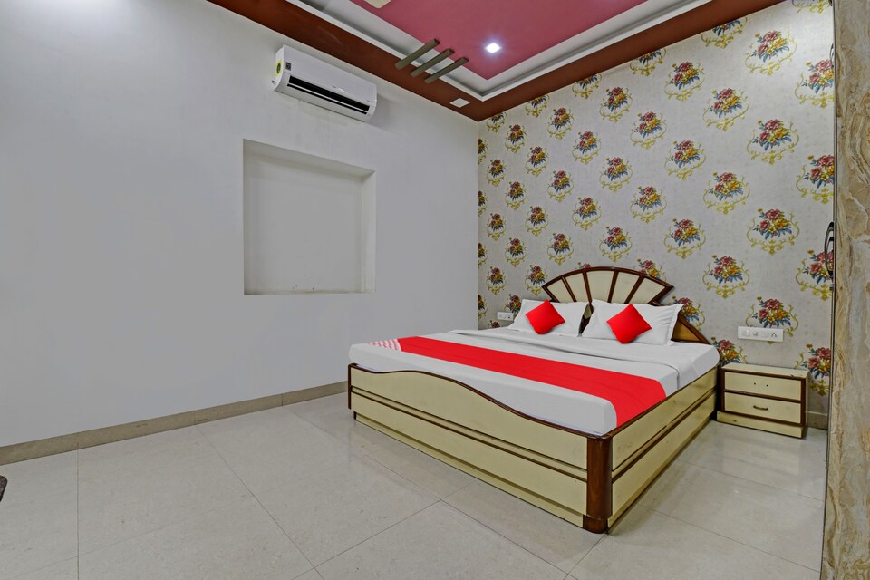 OYO Flagship Sky Inn Guest House, Jodhpur North, Jodhpur