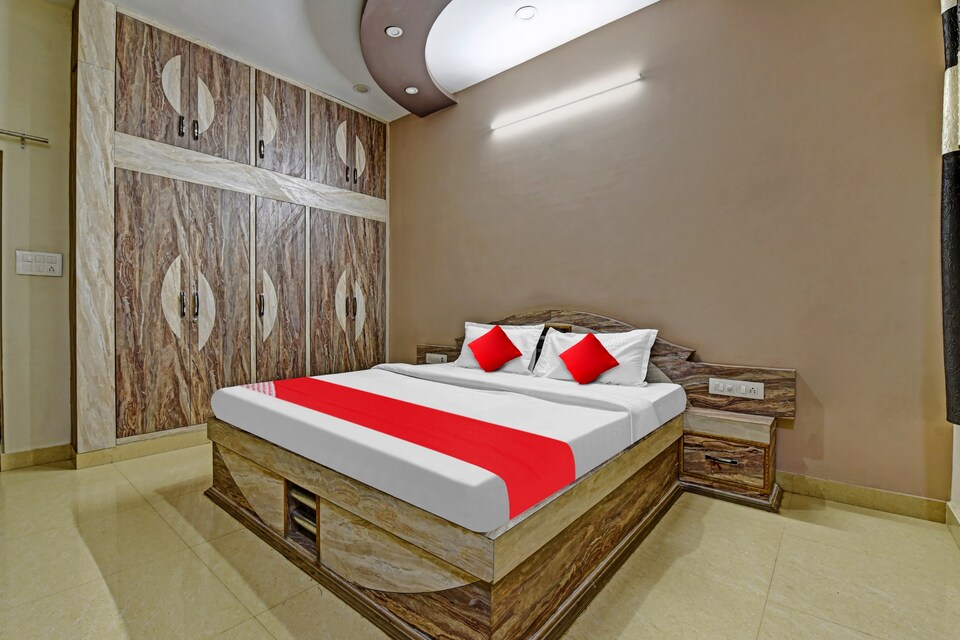OYO Flagship Sky Inn Guest House, Jodhpur North, Jodhpur