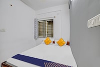 SPOT ON 811649 San International Hotel