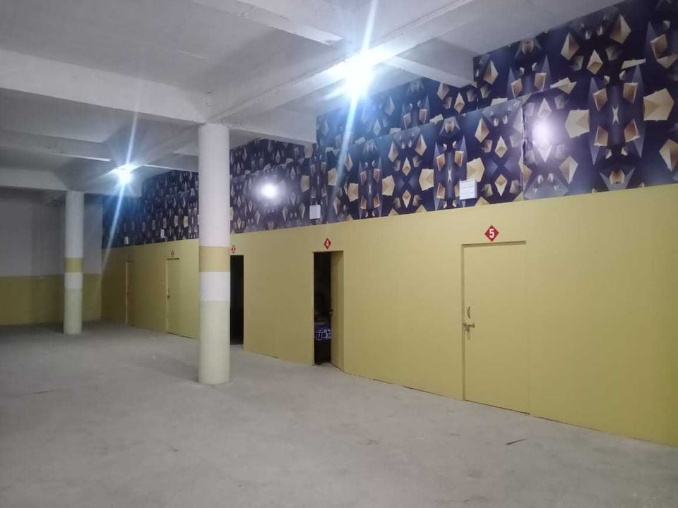 POP 81165B Hotel Rose Inn, Muzaffarnagar, Muzaffarnagar