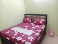 POP 81165B Hotel Rose Inn