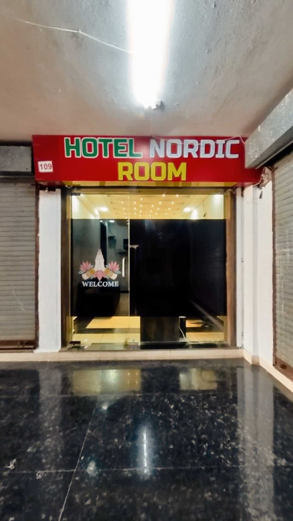 OYO 811686 Hotel Nordic, Songadh, Songadh