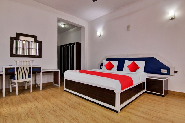 OYO Flagship Manali Palace