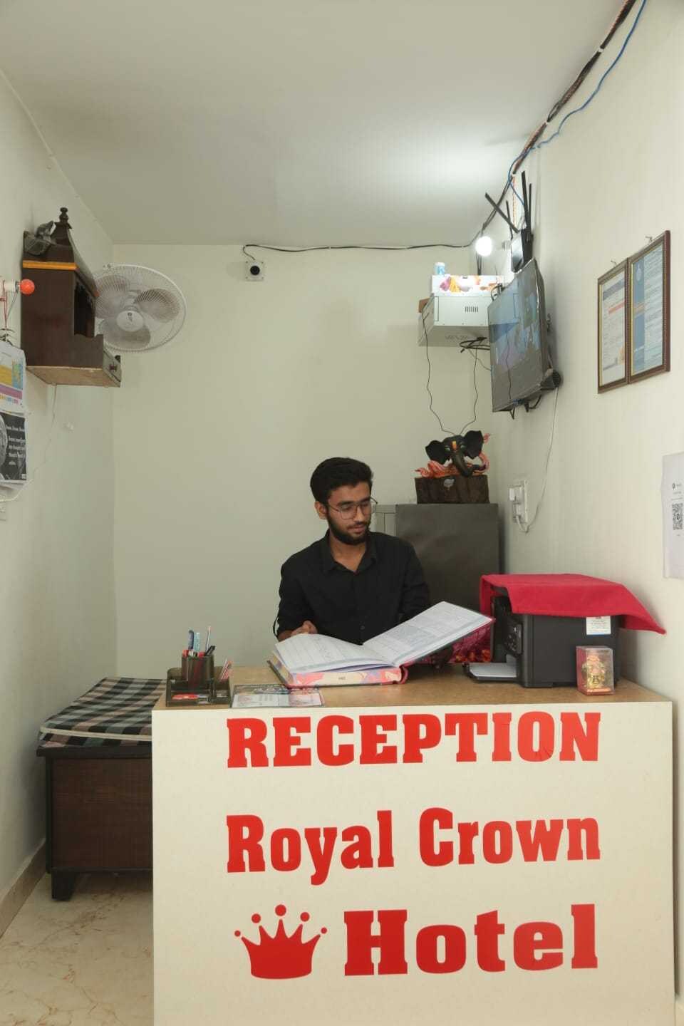 OYO 811693 Royal Crown Hotel, Sonipat, Sonipat