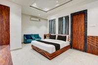 Townhouse Naya Nohra Crossway Kota Formerly Hotel Sterling