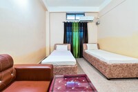 Hotel O Florida Restaurant & Guest House