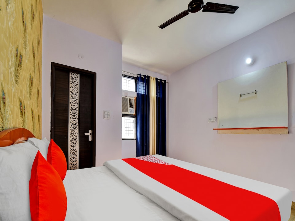 Live as DEL4459, Dwarka Delhi, Delhi