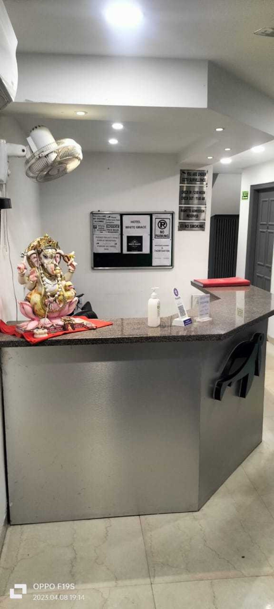 POP 81181J Shalimar Bagh Residency , Pitampura - Rohini Delhi, Delhi