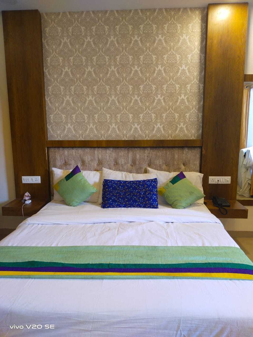 POP 81186B New Suruchi Inn, Vijay Nagar Indore, Indore