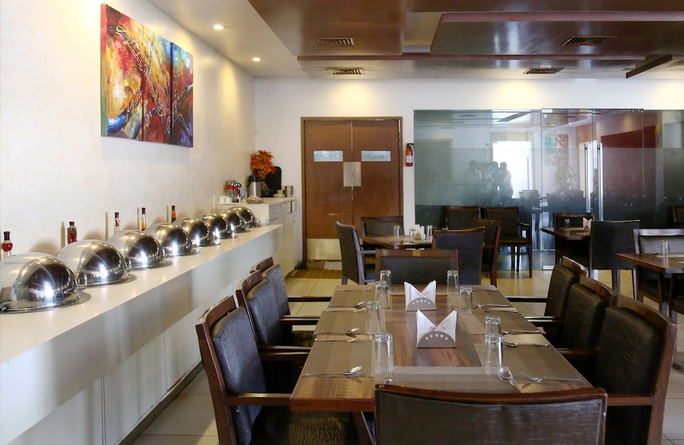 OYO 1664 Hotel Continental Park, Governorpet Vijayawada, Vijayawada