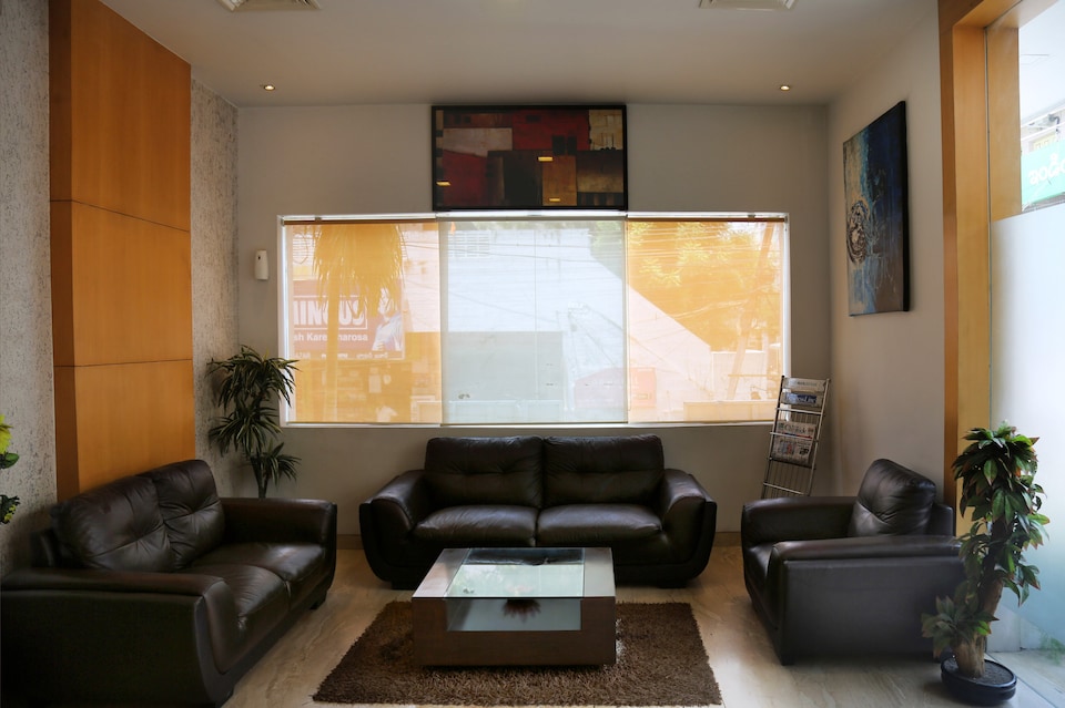 OYO 1664 Hotel Continental Park, Governorpet Vijayawada, Vijayawada