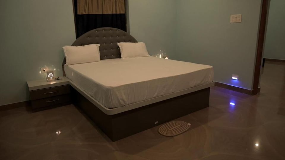 OYO 811945 The Bottoms Up Villa, Bhubaneswar, Bhubaneswar