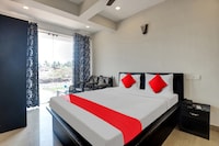 OYO Flagship Kings Stay Inn