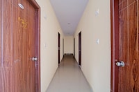 Hotel O SRS Comforts