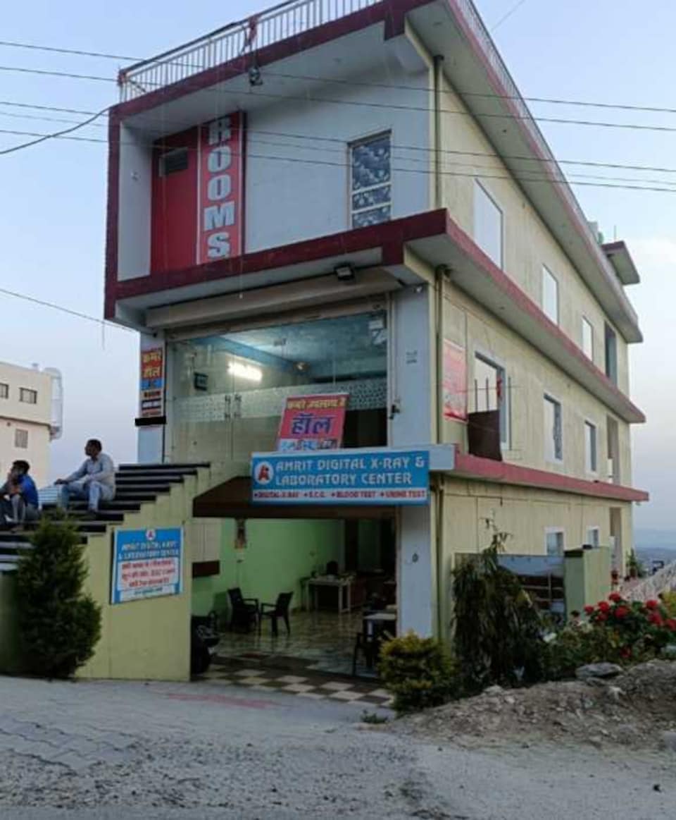 OYO HOME 811998 Vassu Bhavan, Una, Una