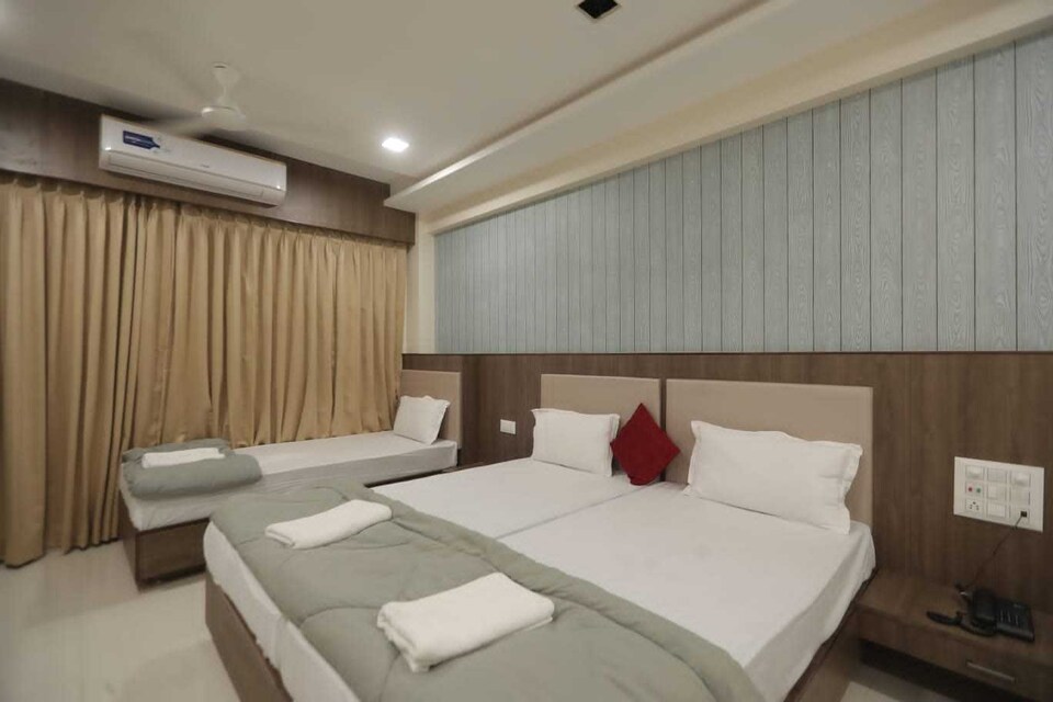 POP 81201G Royal Palace Hotel, Kamrej Surat, Surat