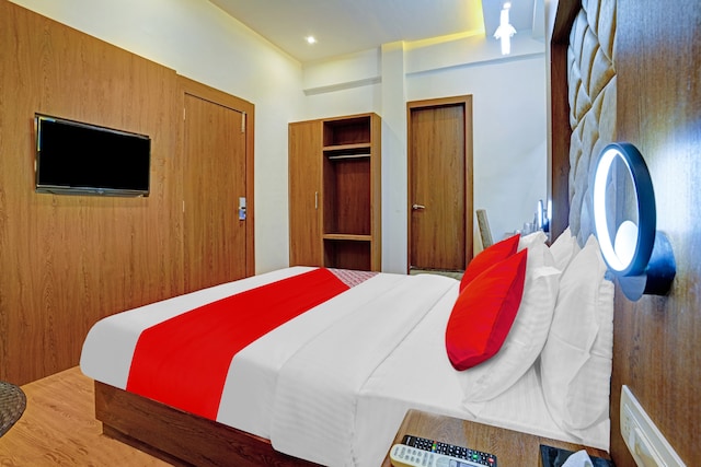 Hotel O Sunrise Suites