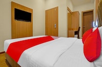 Hotel O Sunrise Suites