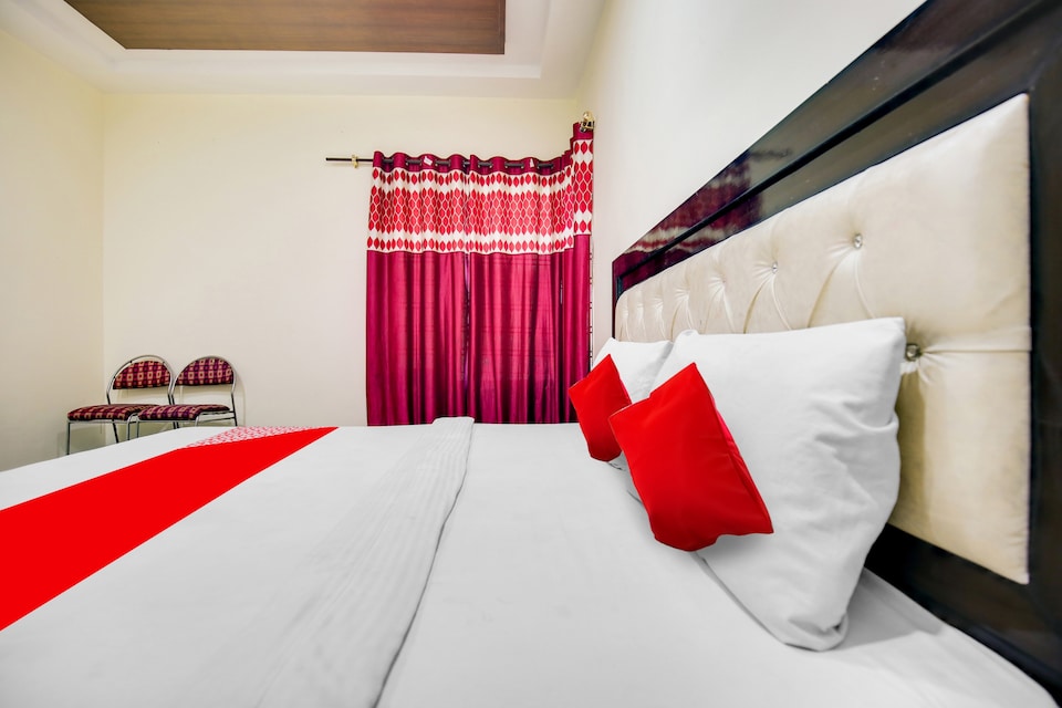 OYO Flagship 812038 Diamond Guest House, GT Road Ludhiana, Ludhiana