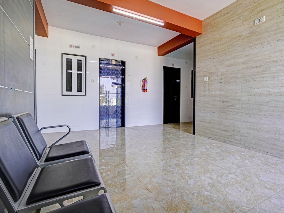 Hotel O Gangeshwar, Gnaesh Chokdi, Anand