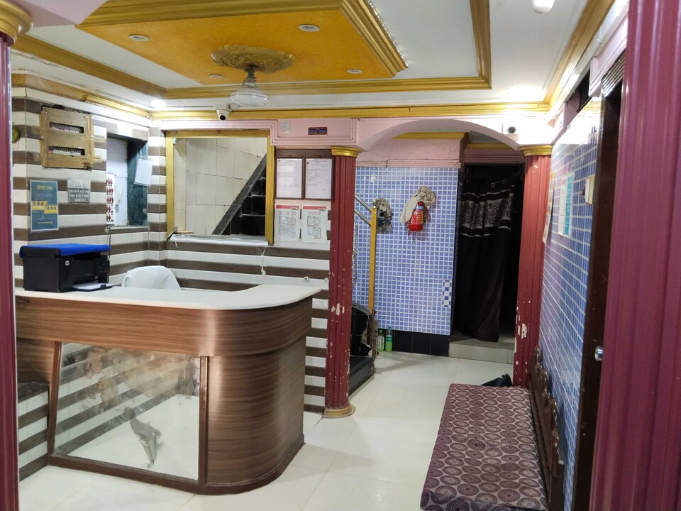 POP 81204F Hotel Akbara, Mumbai CST-Churchgate-Colaba, Mumbai