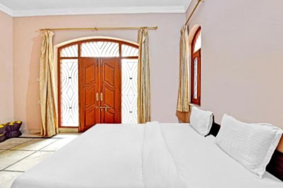 POP 81208A Oyo Flagship 82869 Hotel My Stay, Sindhi Camp, जयपुर