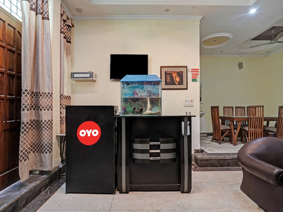 Hotel O Sai Darshna Residency , Greater Noida, Noida