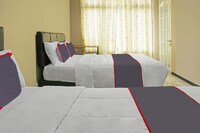 Capital O 92500 Bromo Surya Indah Guest House 1