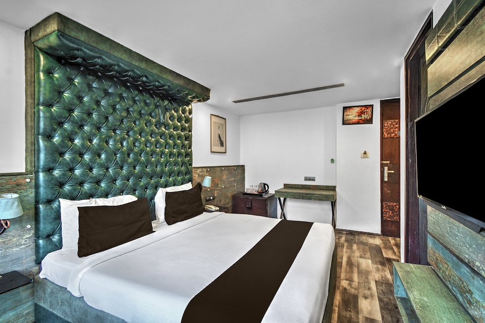 Super Townhouse OAK Hotels Banjara Hill Formerly Prime Stays, Banjara Hills, Hyderabad