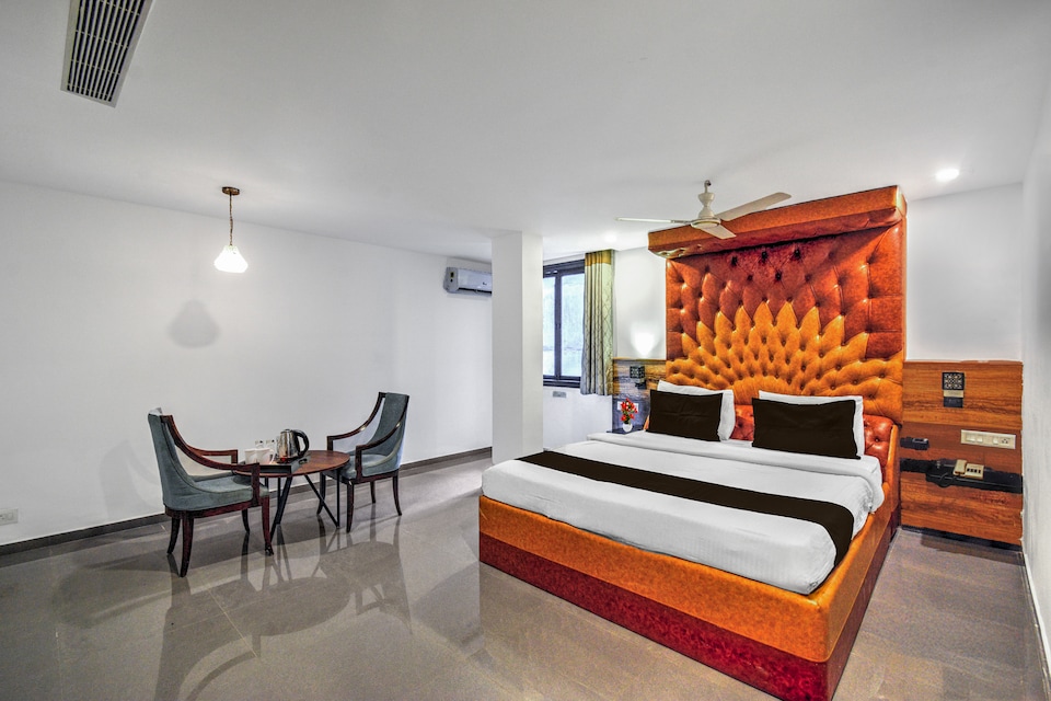 Super Townhouse OAK Hotels Banjara Hill Formerly Prime Stays, Banjara Hills, Hyderabad