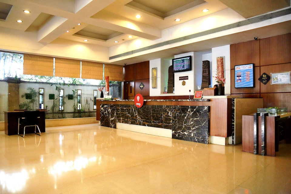 OYO 1668 Hotel Fortune Murali Park, MG Road Vijayawada, Vijayawada