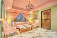 Palette Hotel And Resort Vasant Kunj Formerly Hotel Cotts Villa