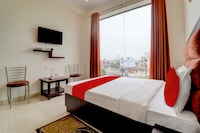 HOTEL O R1 HOME STAY Jwalapur Railway Station