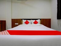 OYO Flagship 812310 Hotel Lalit