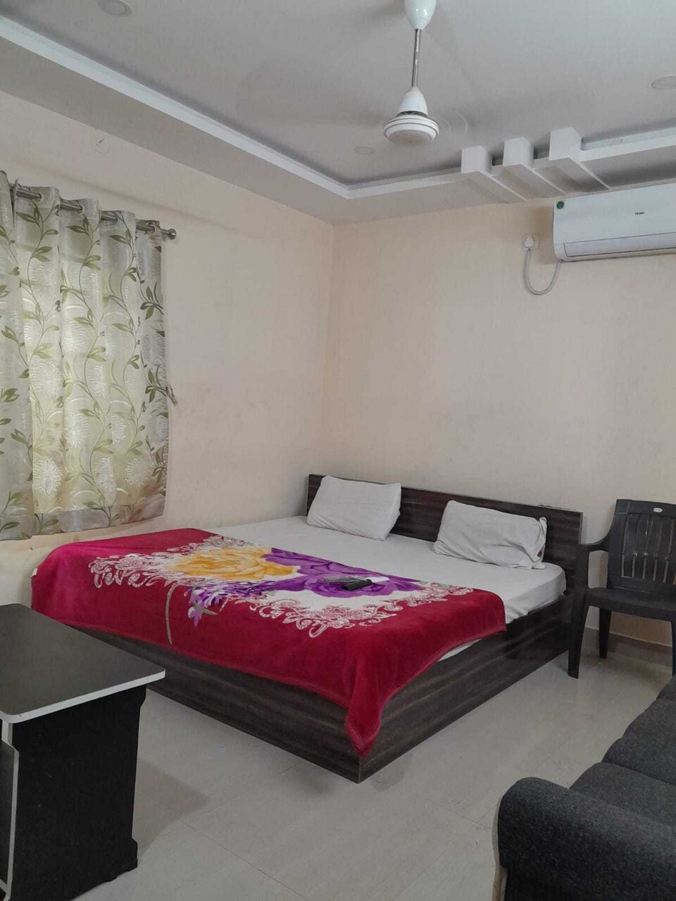 OYO 812317 Gorantla Guest Rooms, Guntur, Guntur