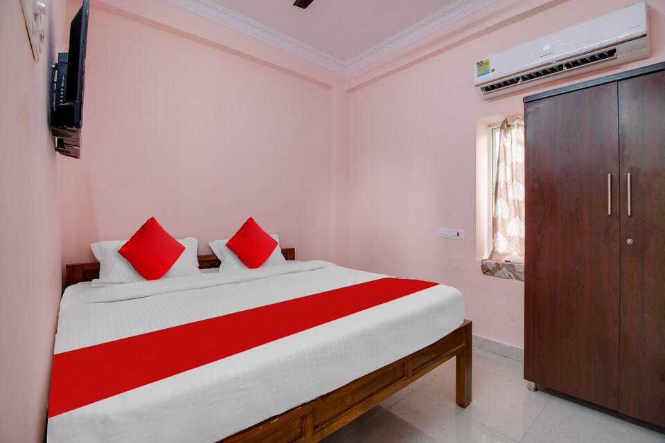 OYO 812335 NS STAY INN, Beach Side Visakhapatnam, Visakhapatnam