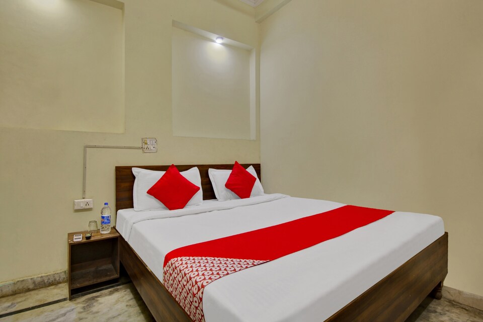 Live as DEL2721, Dwarka Delhi, Delhi