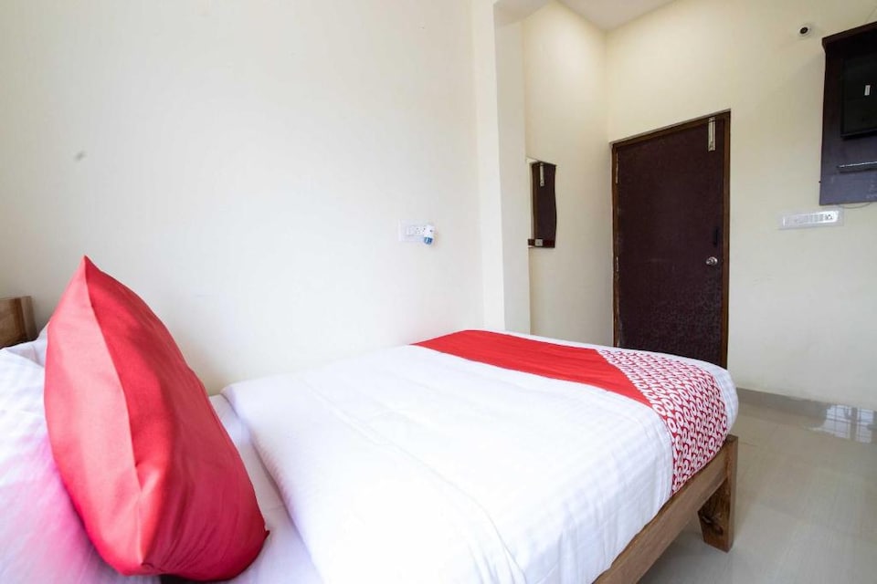 OYO Flagship 812373 Ama Residency, Mysore Vijayanagar Hebbal, Mysore