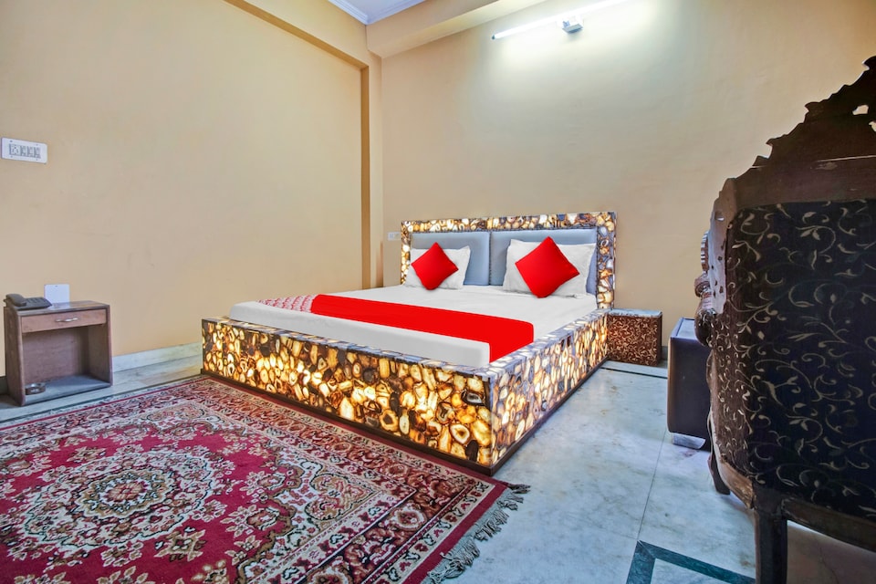 OYO Flagship 812375 Hotel Marwal, C Scheme Jaipur, Jaipur