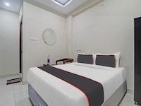 OYO 812411 HOTEL SQUARE UNIQUE SUITES